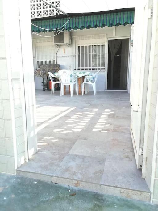 Apto Con Terraza Y 2 Dormitorios. 600 Megas Wifi. Santa Pola Eksteriør bilde